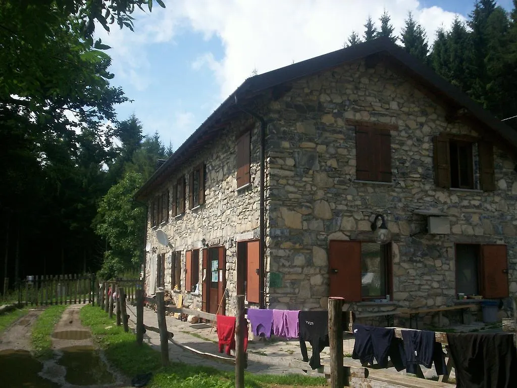 Farm stay Alpe Di Sala Villa Sala Comacina